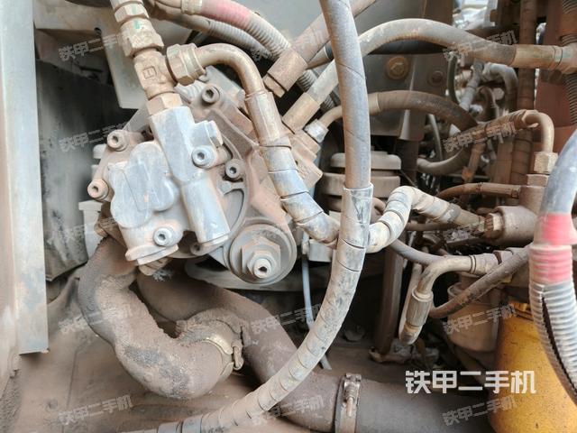 液壓泵室（大件艙室）