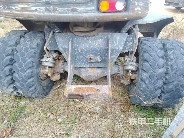 單側履帶整體（整機外觀）