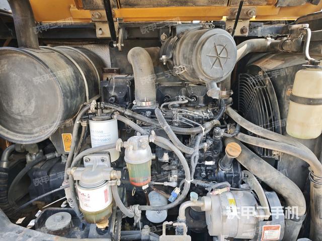 發(fā)動機室（上車部件）