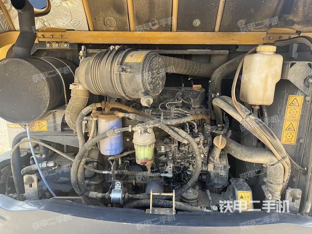 發(fā)動機整體俯視（整機外觀）