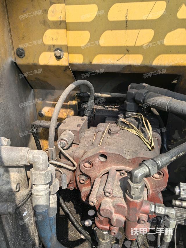 液壓泵室（大件艙室）