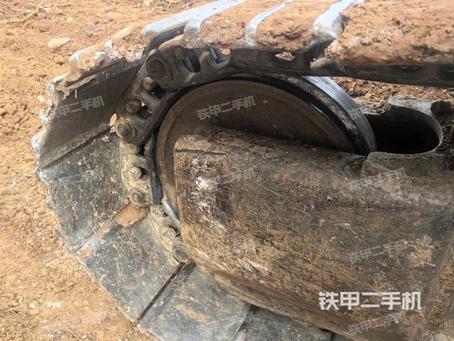 右側行走馬達蓋板（行走機構）