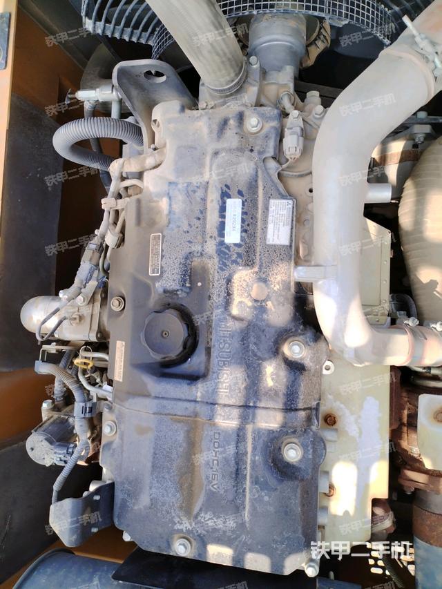 氣門室蓋螺絲特寫（上車部件）