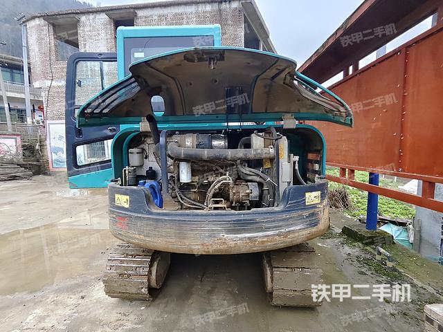 单侧履带整体（整机外观）