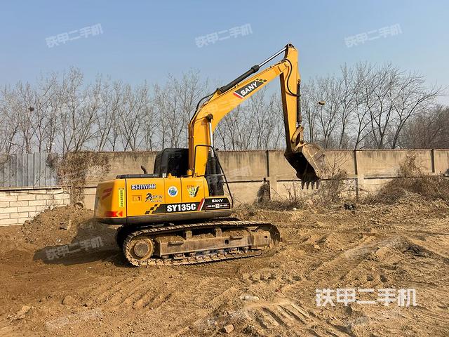 整機(jī)右后45°(整機(jī)外觀) 整機(jī)右后45°(整機(jī)外觀)