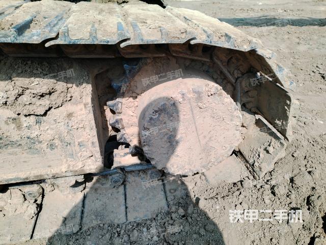 左驅(qū)動(dòng)輪（行走機(jī)構(gòu)）