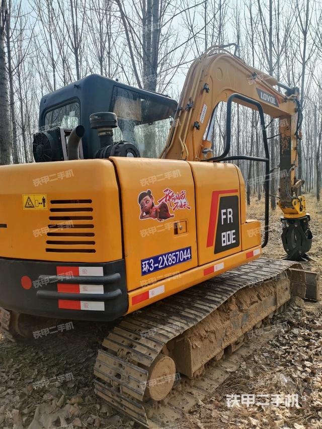 右后45(整機(jī)外觀) 右后45(整機(jī)外觀)
