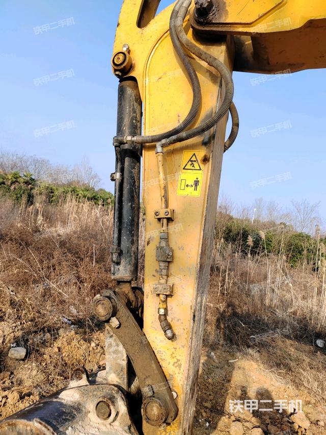 小臂整體左后（工作和回轉(zhuǎn)裝置）