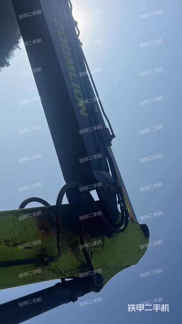 大臂整體?右側(cè)（工作和回轉(zhuǎn)裝置）