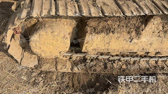 單側(cè)履帶整體（整機(jī)外觀）