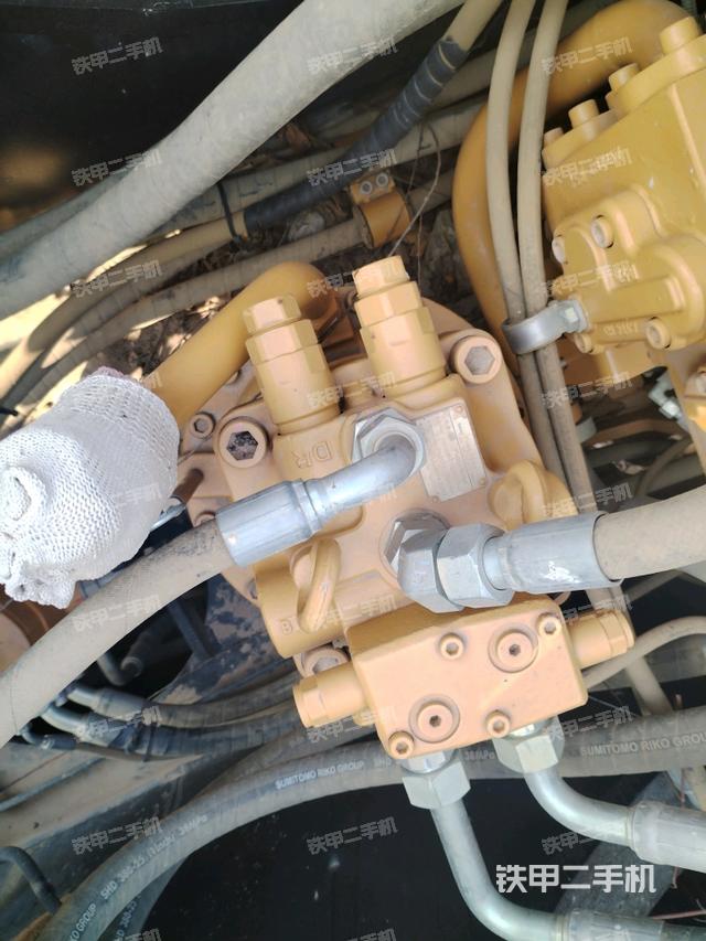 回轉(zhuǎn)馬達(dá)（上車(chē)部件）