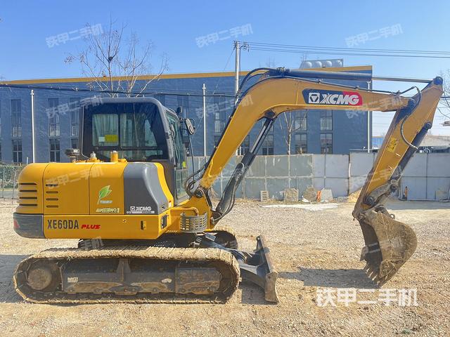 整機右后45°（整機外觀）