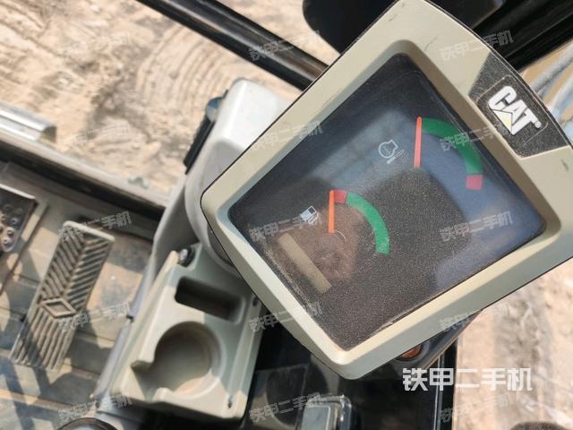 顯示屏?(駕駛室部分) 顯示屏?(駕駛室部分)