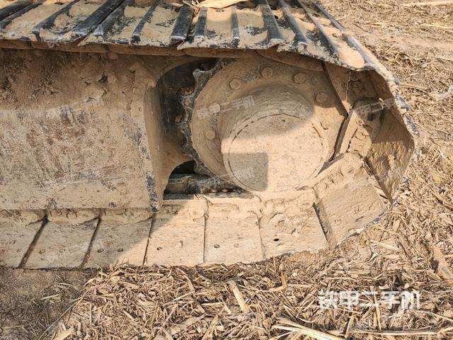 左驅(qū)動(dòng)輪（行走機(jī)構(gòu)）