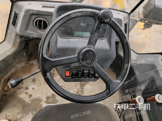 儀表盤（駕駛室部分）