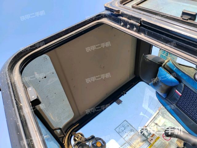 頂棚整體（駕駛室部分）