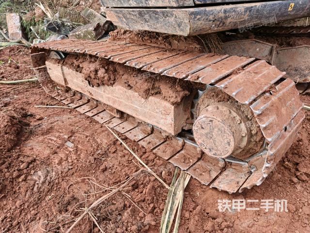 左驅(qū)動(dòng)輪（行走機(jī)構(gòu)）