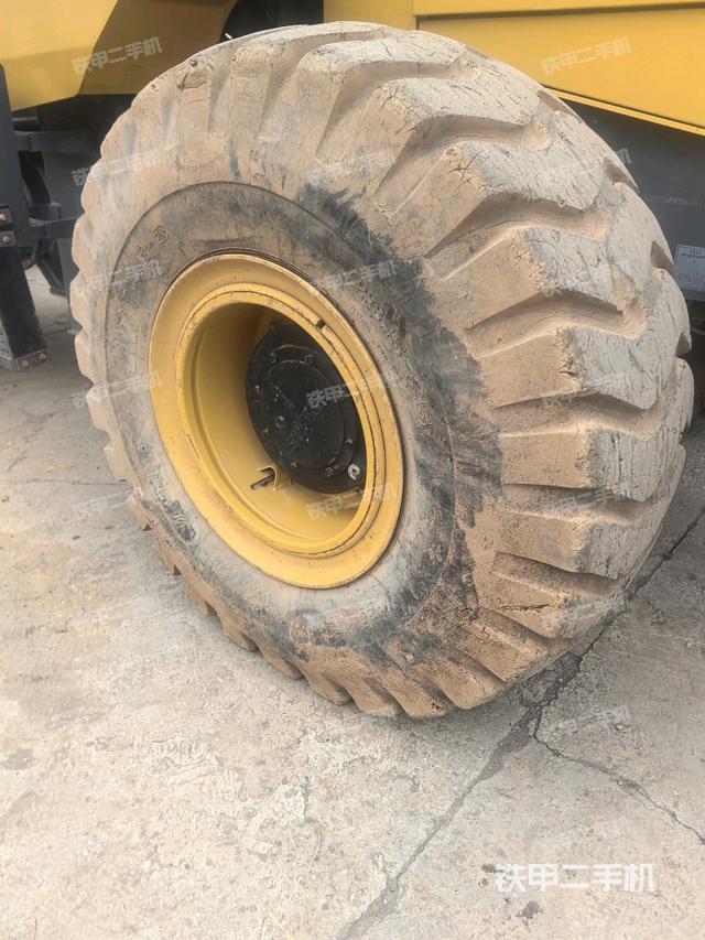 左后輪(行走機構(gòu)) 左后輪(行走機構(gòu))