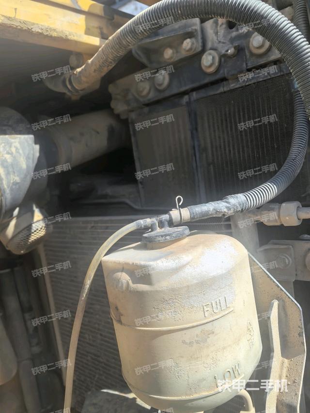 散熱器室(大件艙室) 散熱器室(大件艙室)