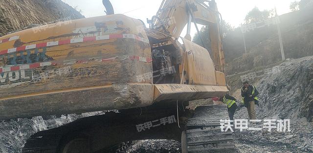 整機(jī)右后45°（整機(jī)外觀）