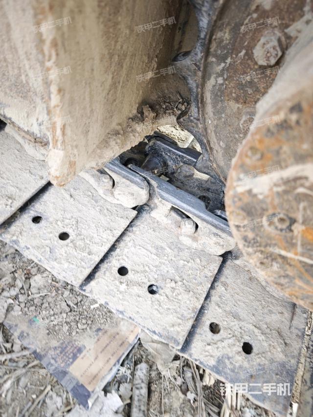 左導向輪（行走機構(gòu)）