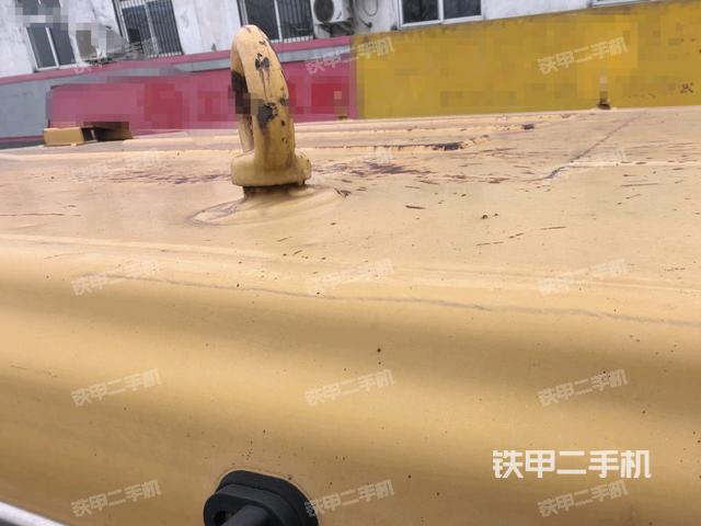 駕駛室頂部 外(駕駛室部分) 駕駛室頂部 外(駕駛室部分)