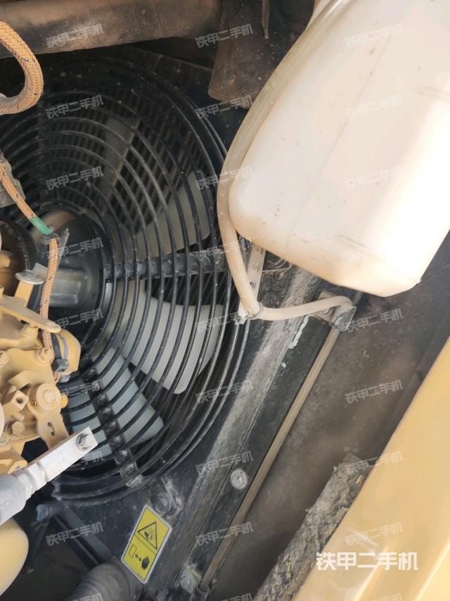 散熱器室(大件艙室) 散熱器室(大件艙室)