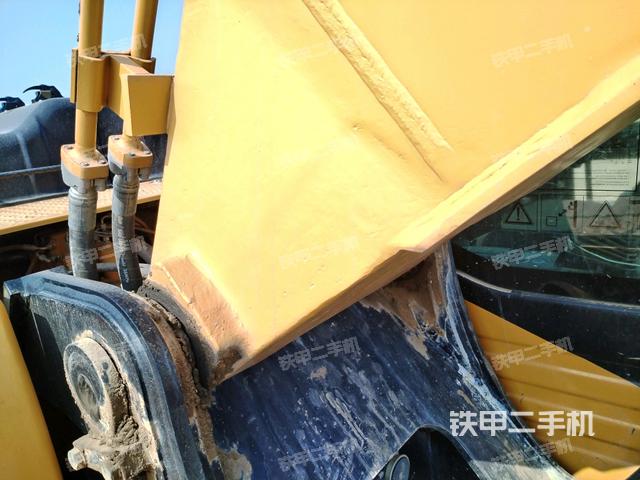 大臂根部?斜視（工作和回轉(zhuǎn)裝置）