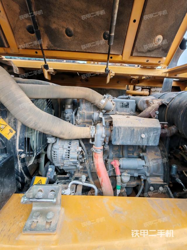 發(fā)動(dòng)機(jī)整體俯視（整機(jī)外觀）