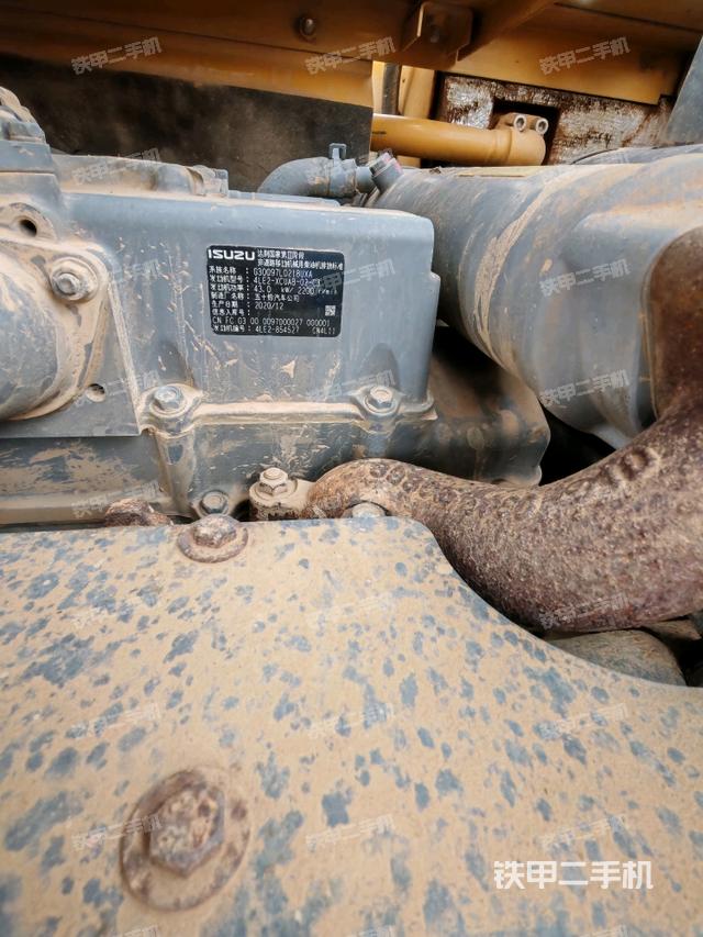 駕駛室整體（整機(jī)外觀）