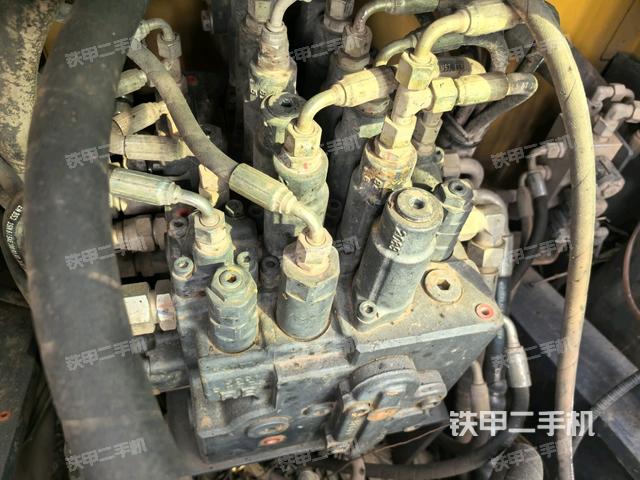 分配閥（上車部件）