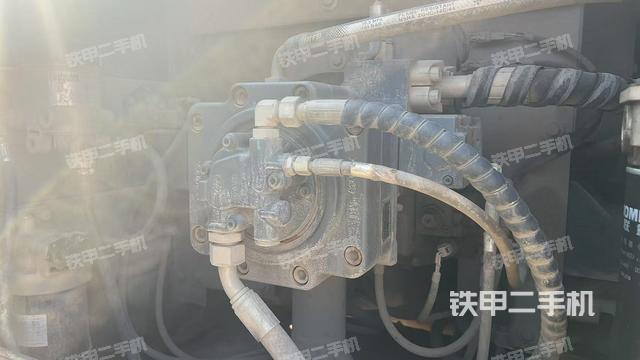 液壓泵斜45?右（大件艙室）