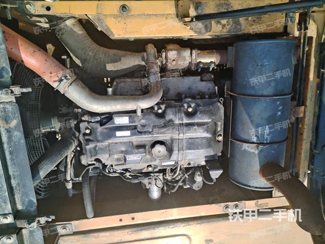 發(fā)動機(jī)室（上車部件）