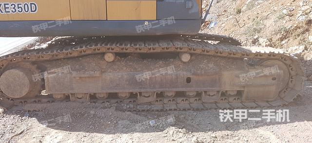 單側履帶整體（整機外觀）