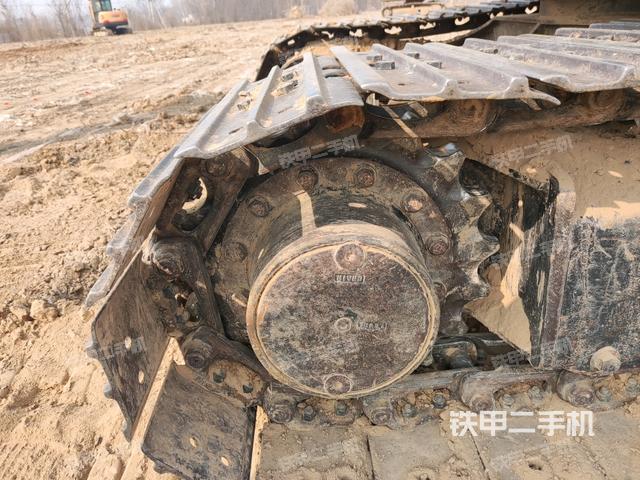 右驅(qū)動(dòng)輪(行走機(jī)構(gòu)) 右驅(qū)動(dòng)輪(行走機(jī)構(gòu))