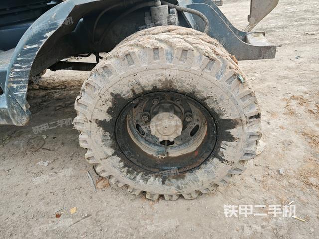 左導(dǎo)向輪(行走機(jī)構(gòu)) 左導(dǎo)向輪(行走機(jī)構(gòu))