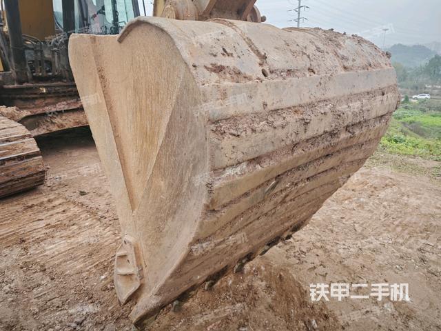 鏟斗45度（工作和回轉(zhuǎn)裝置）