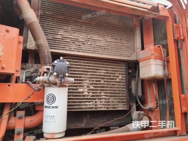 散熱器正面（大件艙室）