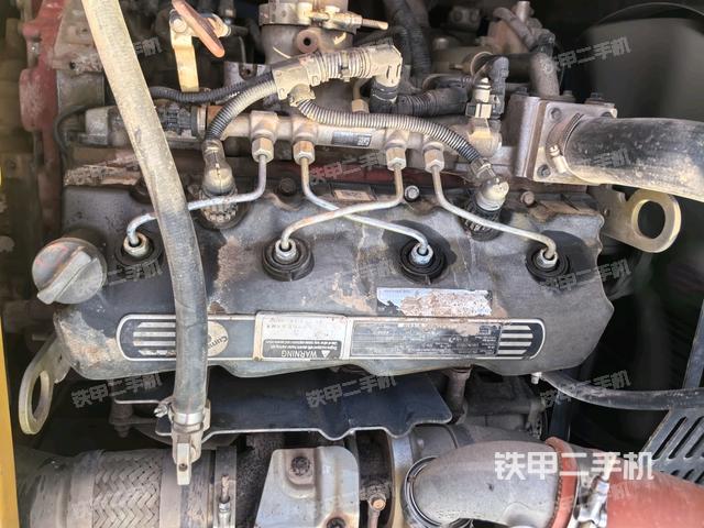 駕駛室頂部俯視（上車部件）