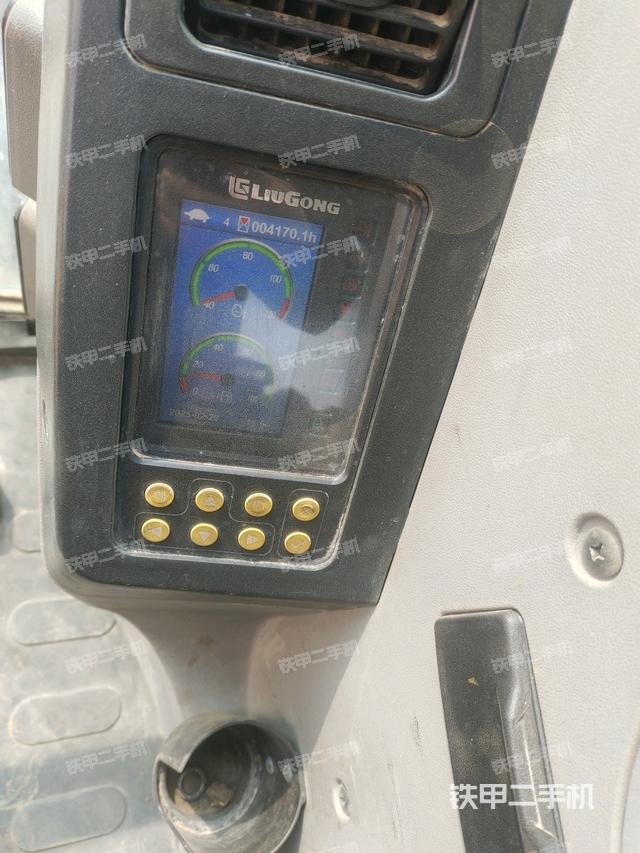 小時(shí)表（駕駛室部分）