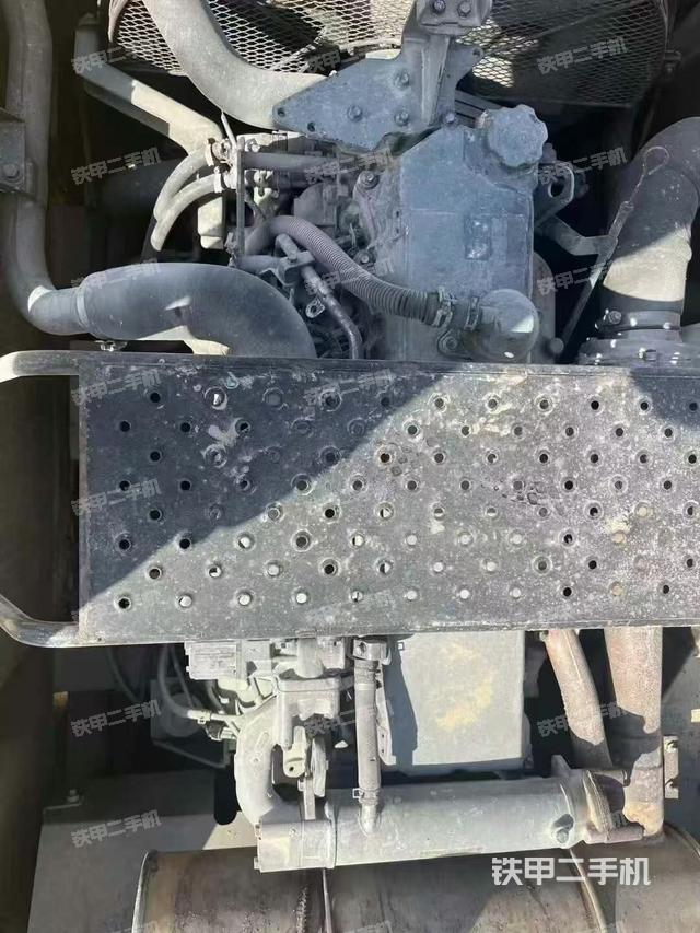 發(fā)動(dòng)機(jī)整體俯視（整機(jī)外觀）