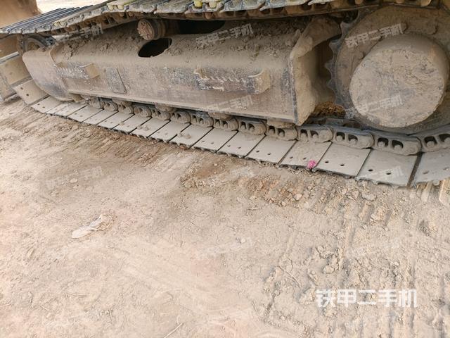 左側履帶整體?(行走機構) 左側履帶整體?(行走機構)