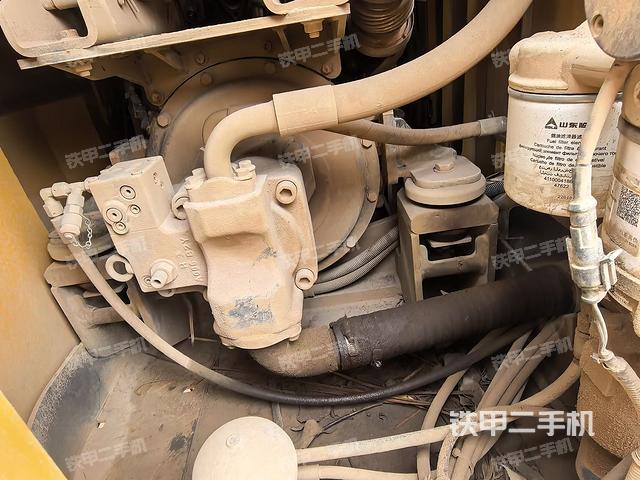液壓泵室(大件艙室) 液壓泵室(大件艙室)