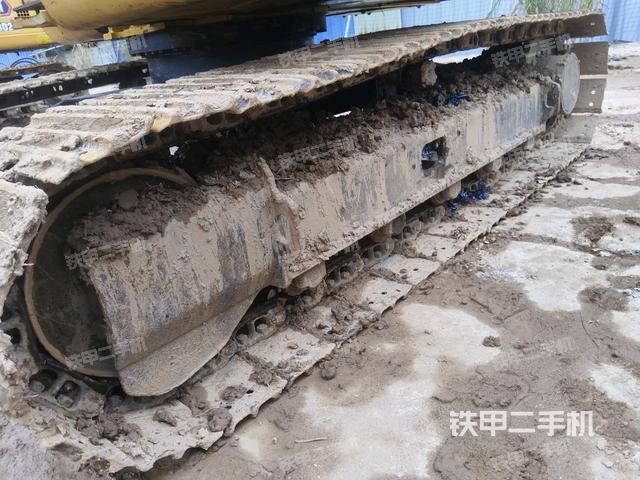 單側履帶整體（整機外觀）