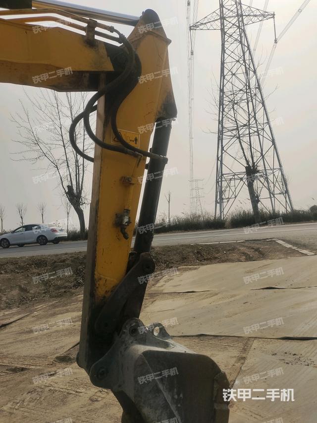 小臂整體左后（工作和回轉(zhuǎn)裝置）