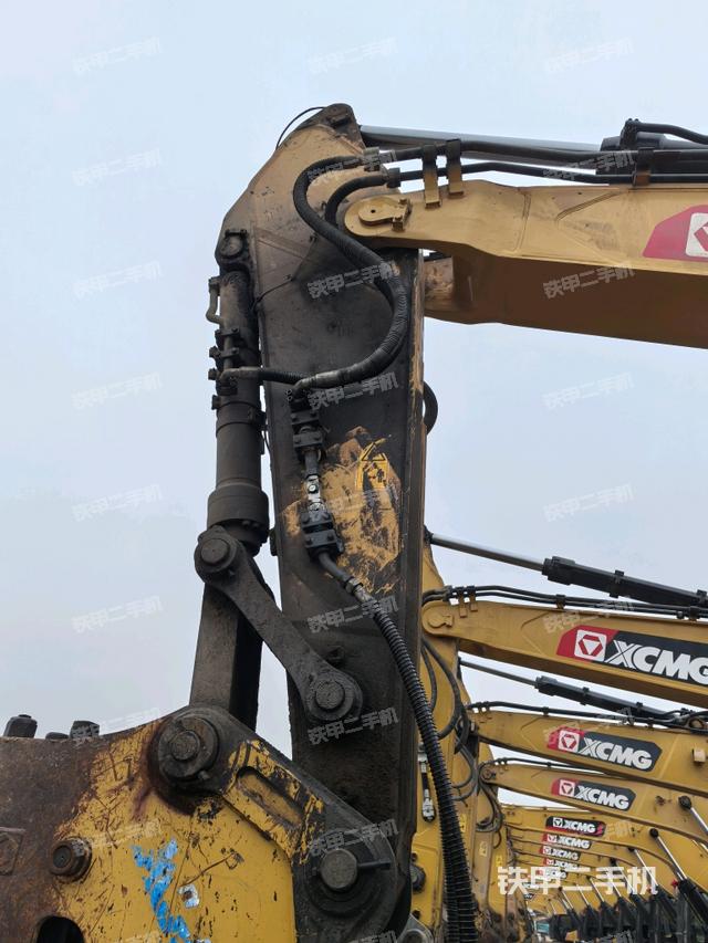 大臂整體?右側(cè)（工作和回轉(zhuǎn)裝置）