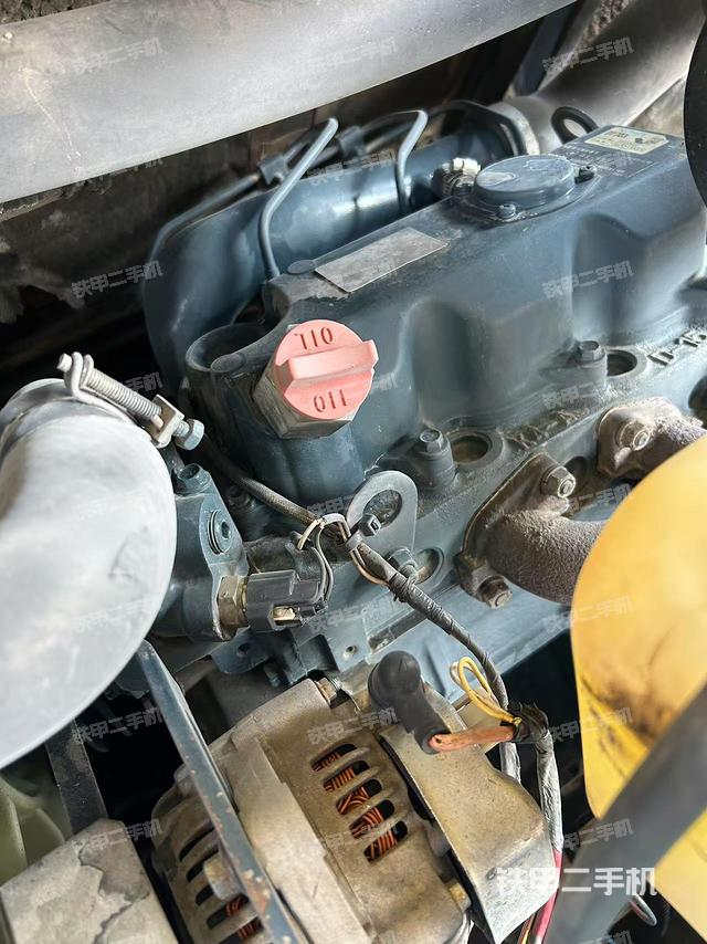 發(fā)動機整體俯視（整機外觀）