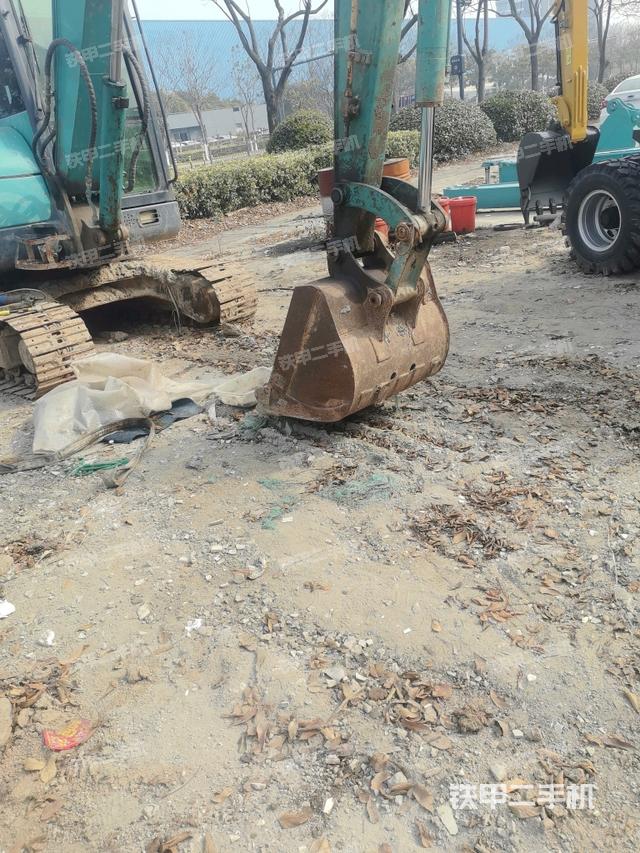 鏟斗45度（工作和回轉(zhuǎn)裝置）