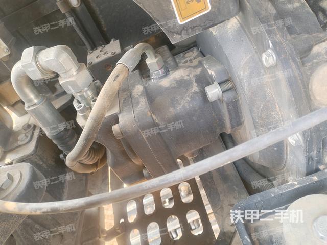 液壓泵室（大件艙室）