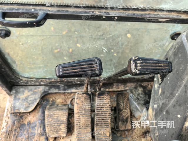 座椅后部（駕駛室部分）